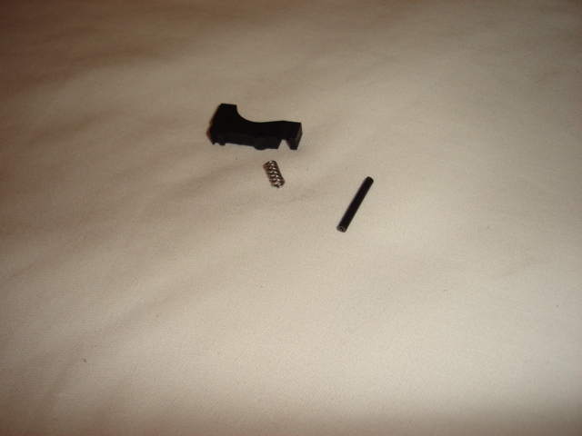 Mac-10 .45acp/9MM Extractor, Extractor Spring, and Pin (Newer Style)